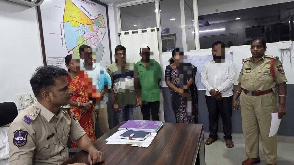 పోలీసులు